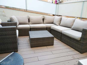 Отель Poble Sec Apartments  Барселона
